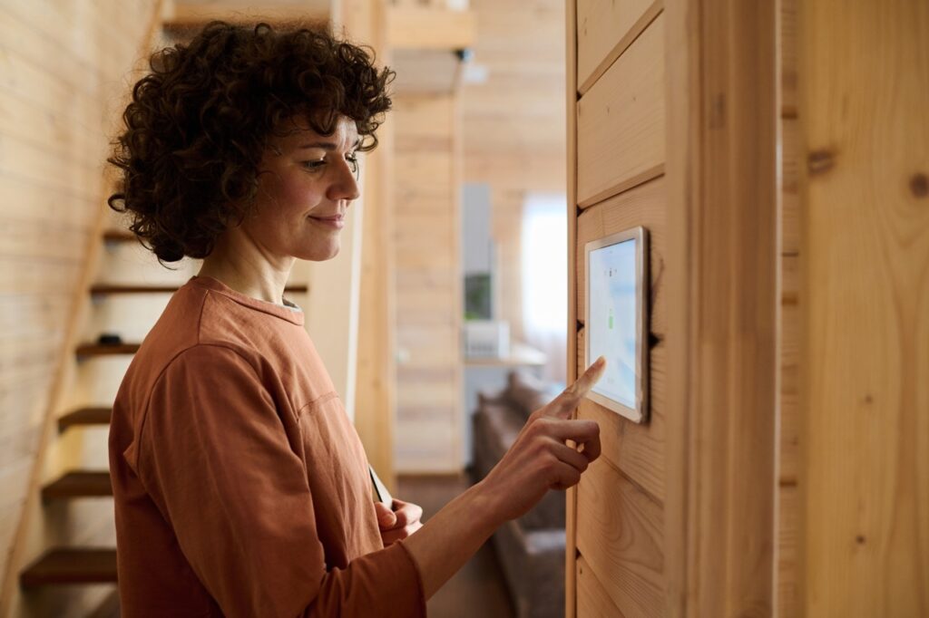 smart home thermostat